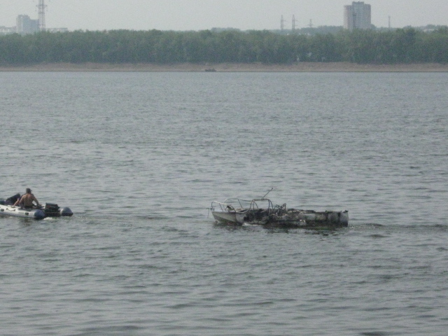 ЧП! В Перми взорвалась моторная лодка. Пострадали пассажиры